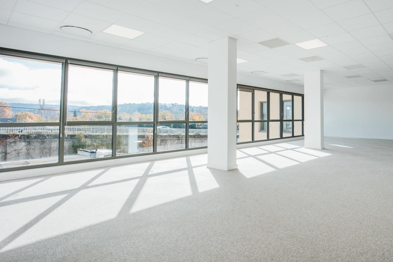Bureau Aix-en-Provence 5363m² Location bureau Aix-en-Provence Bouches-du-Rhône OLBUR2115098 18